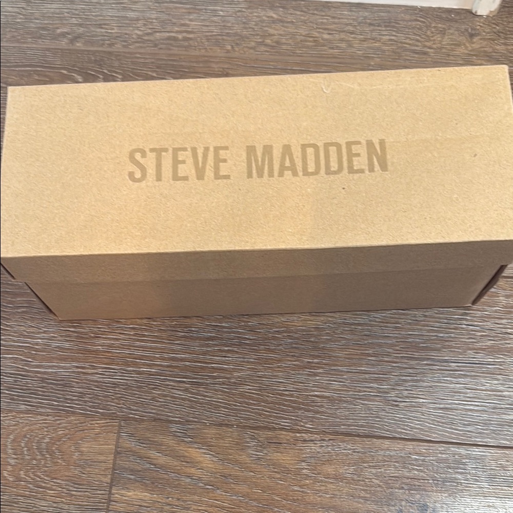 Steve Madden Adore Silver Braided Crystal Slide Sandals - Tan Footbed - Picture 7 of 7